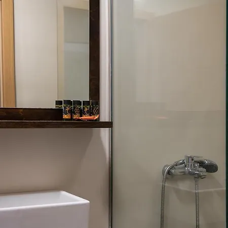 Hotel Porto Antico 3*