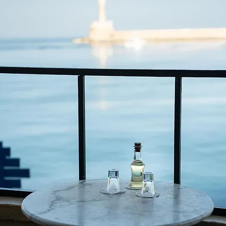 Hotel Porto Antico 3*