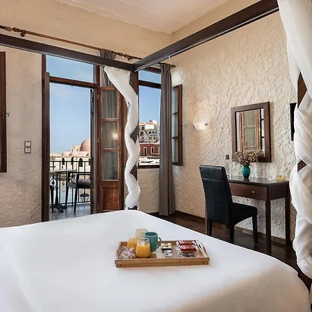 Porto Antico 3* La Canée